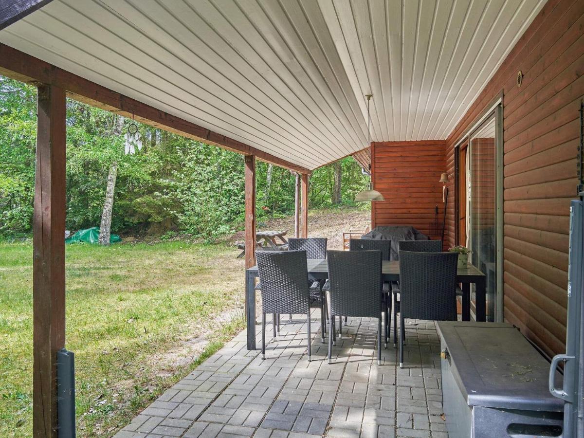 Three-Bedroom Holiday Home In Ronne 4 外观 照片