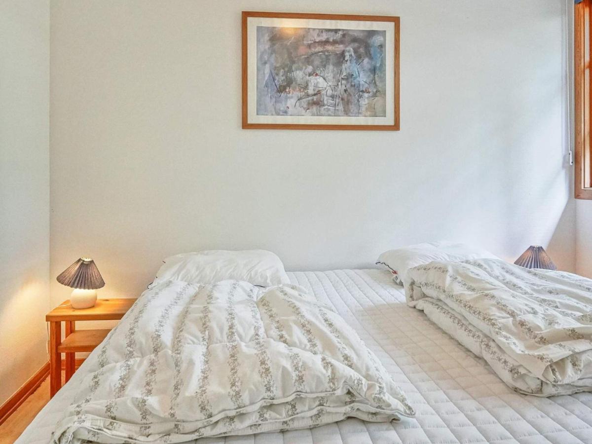 Three-Bedroom Holiday Home In Ronne 4 外观 照片